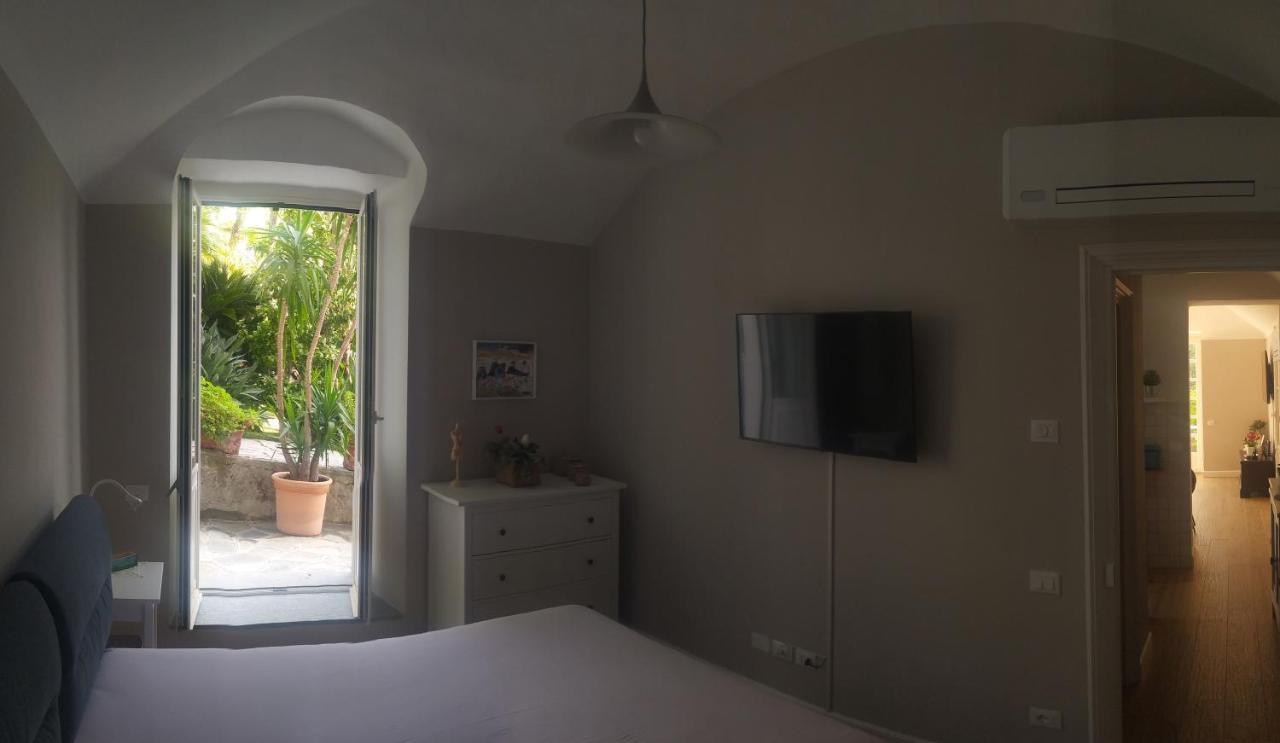 Pergolato Suite Санремо Экстерьер фото